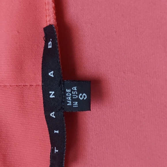 9 for $10 M&M Cropped cardigan - Picture 5 of 7